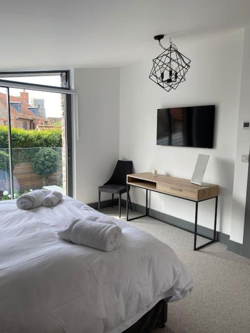 Mayflower, Luxury Norfolk Retreat - Brancaster, Sleeps 4 -12 Exterior foto